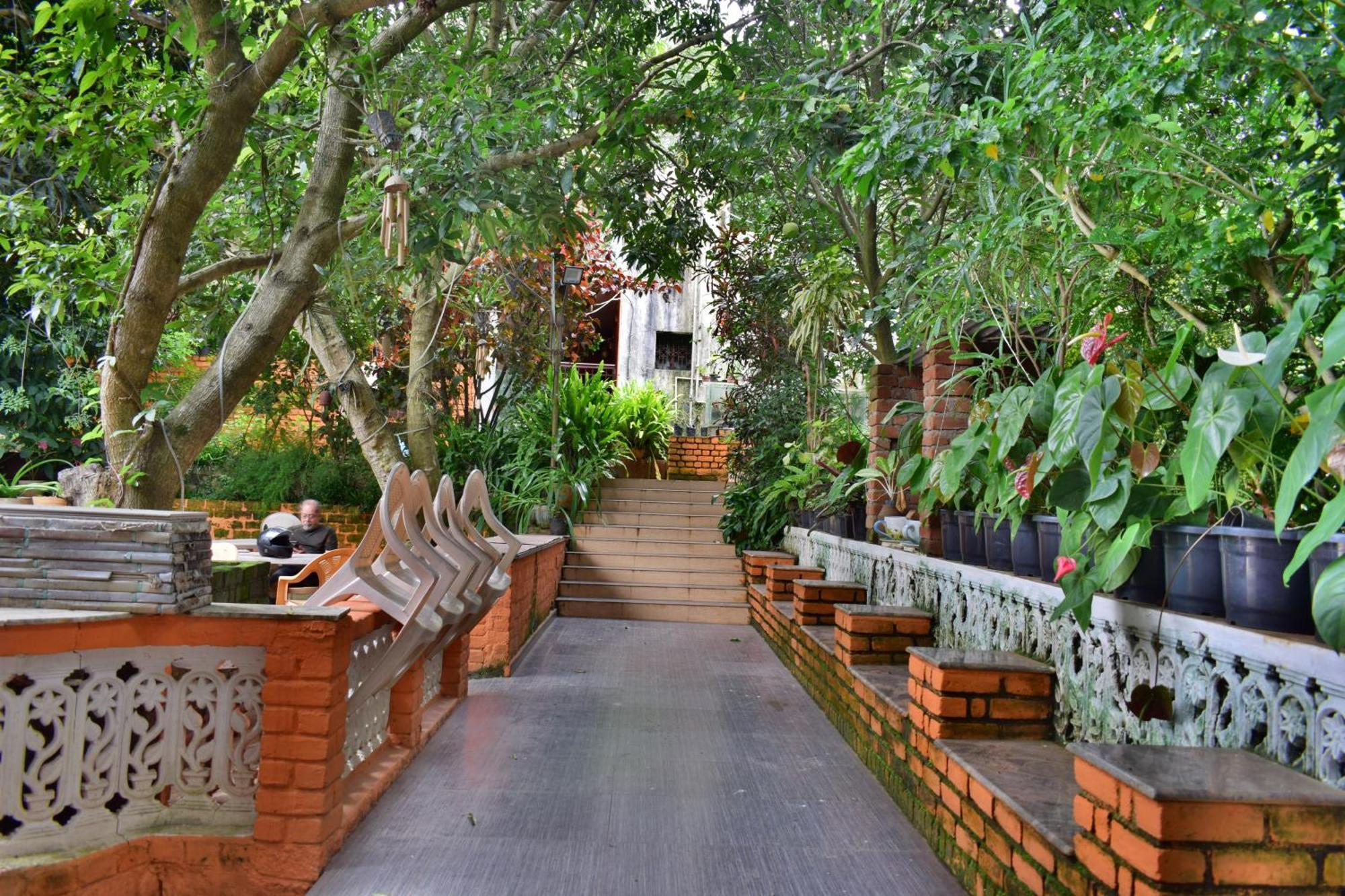 Silent Waters Resorts Yelagiri Ngoại thất bức ảnh